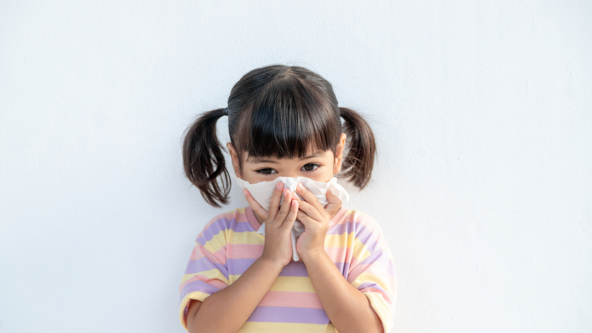 Si Kecil Flu atau Alergi? Yuk, Moms Kenali Perbedaannya
