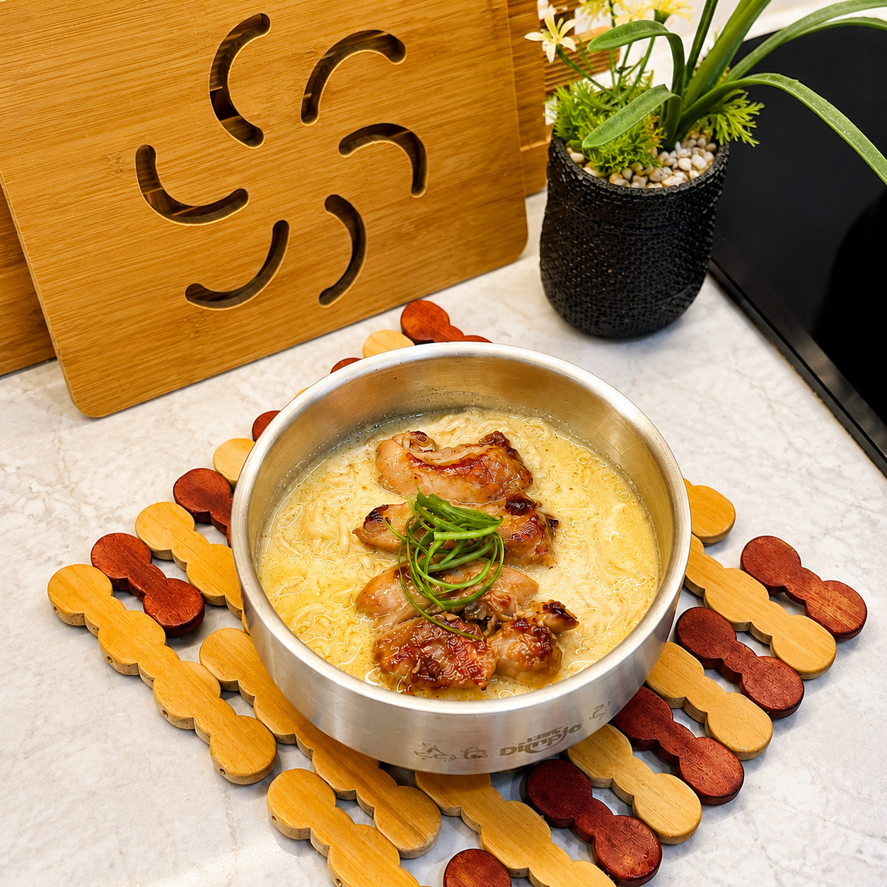 Creamy Ramen Soup With Chicken Teriyaki (20 mins)