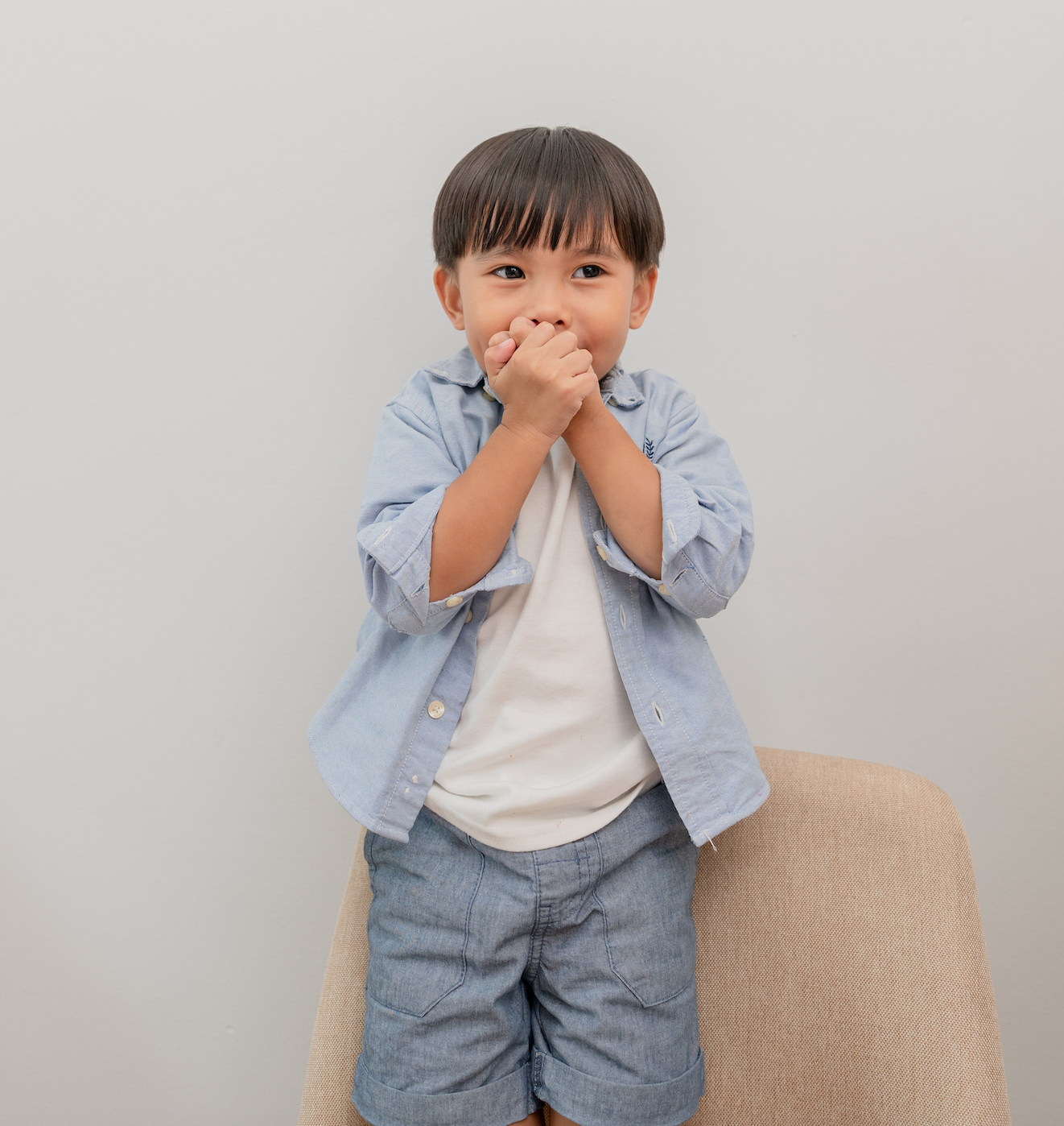 Anak sedang GTM (Gerakan Tutup Mulut)