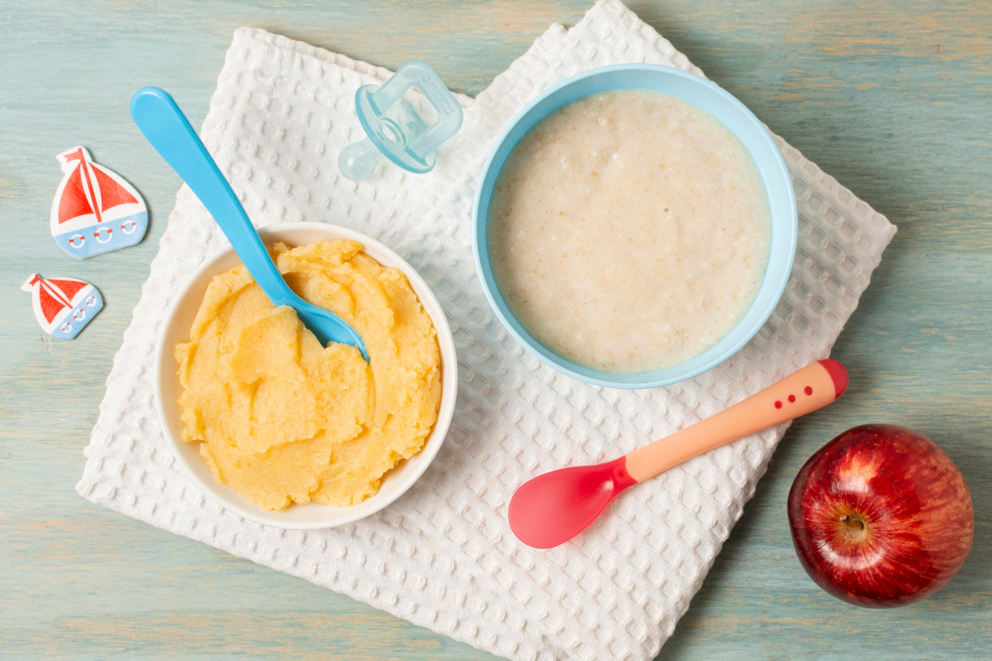 Moms, Bingung Mulai MPASI? Yuk, Intip Cara Buat Bubur MPASI untuk Si Kecil!